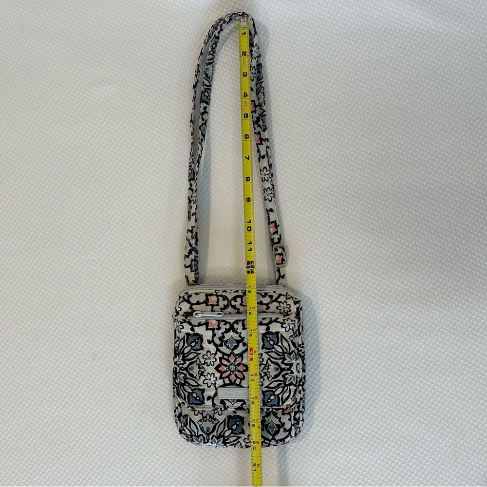Vera Bradley Little Girl Floral EUC Crossbody Bag Purse perfect for a little one - Picture 5 of 11